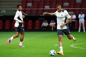 在竞争激烈 在竞争激烈